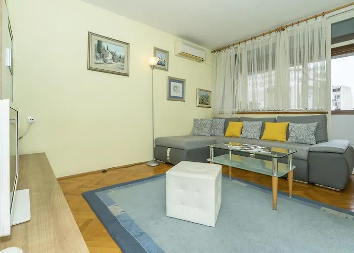 Apartament With Wifi - 15862 *