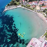 With Wifi - 15862 * Split